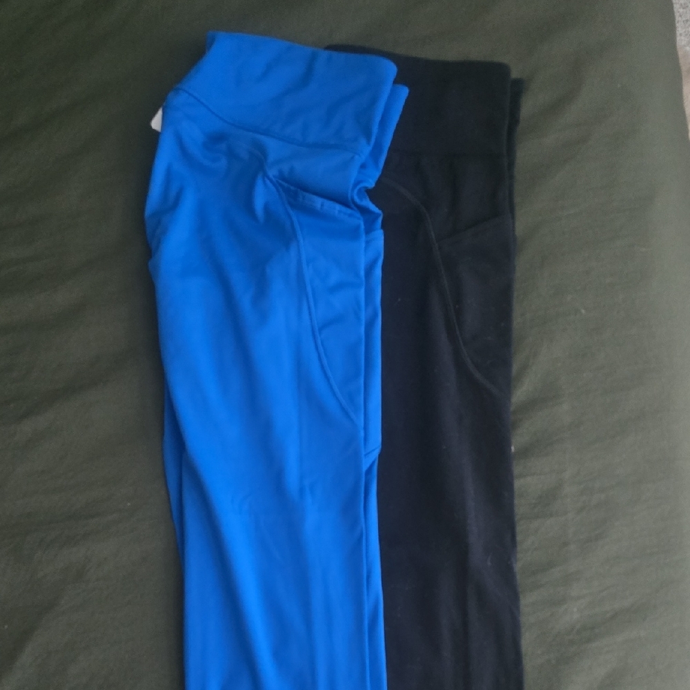 CRZ YOGA Women's Blue and Black Leggings